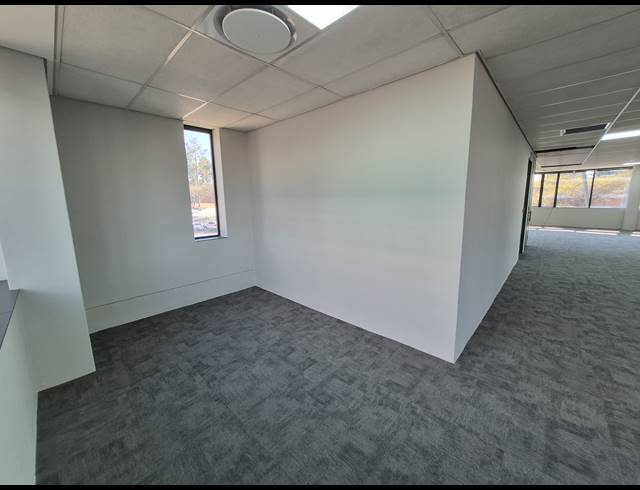 282M² OFFICE TO LET IN WOODMEAD